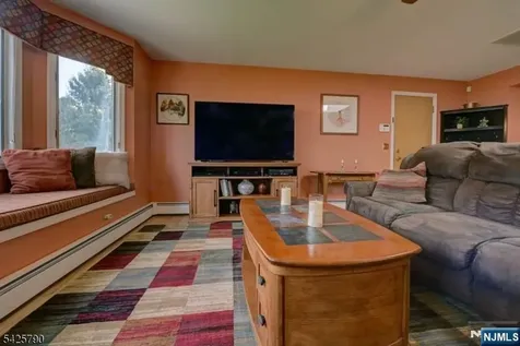 348 Boulevard Pequannock Township NJ 07444