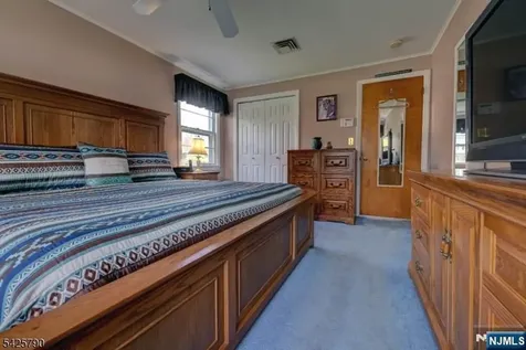 348 Boulevard Pequannock Township NJ 07444