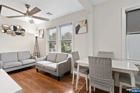 89 6th Street Clifton NJ 07011