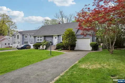 84 Belvidere Road Glen Rock NJ 07452