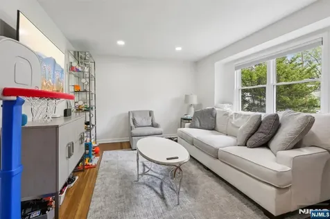 84 Belvidere Road Glen Rock NJ 07452