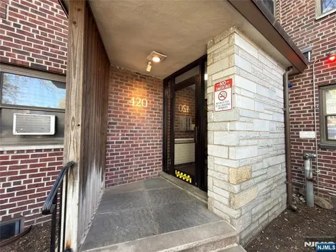 420 Fairview Avenue Fort Lee NJ 07024