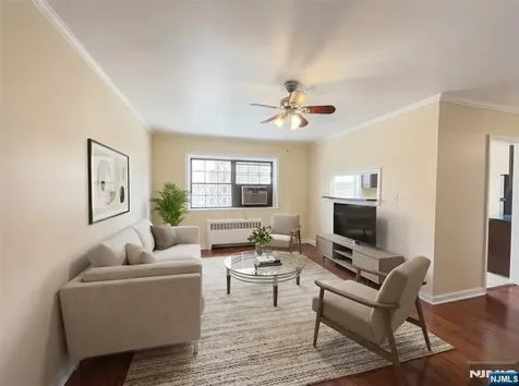 420 Fairview Avenue Fort Lee NJ 07024