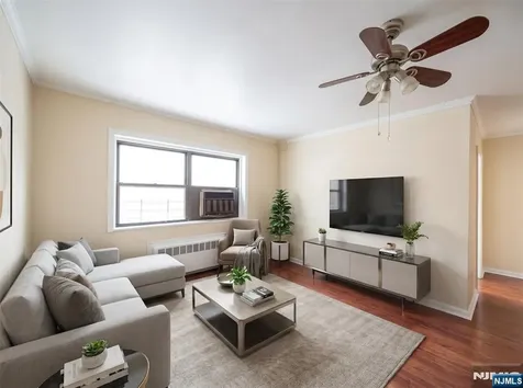 420 Fairview Avenue Fort Lee NJ 07024