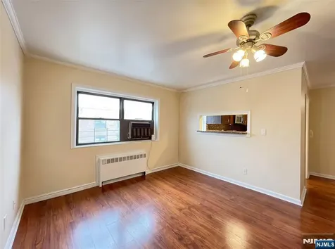 420 Fairview Avenue Fort Lee NJ 07024