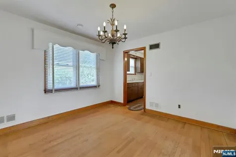 37 Noel Drive North Arlington NJ 07031