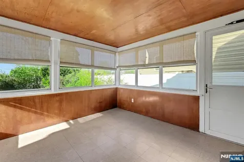 37 Noel Drive North Arlington NJ 07031