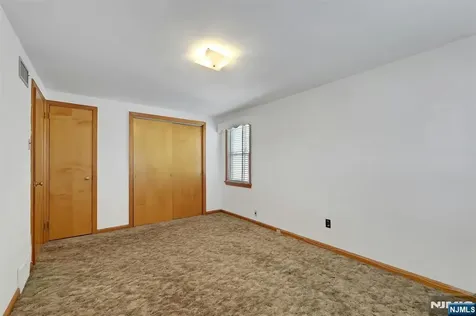 37 Noel Drive North Arlington NJ 07031