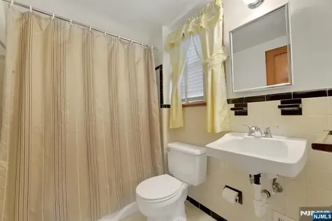 37 Noel Drive North Arlington NJ 07031
