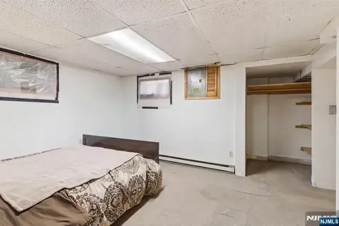 90 Renner Avenue Newark NJ 07112