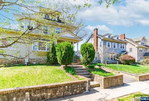 90 Renner Avenue Newark NJ 07112