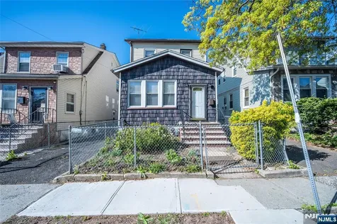 26 Scofield Street Newark NJ 07106