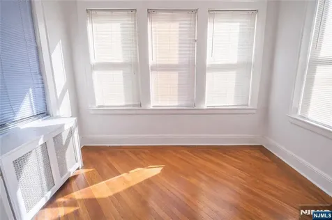 26 Scofield Street Newark NJ 07106