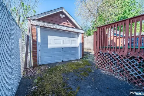 26 Scofield Street Newark NJ 07106