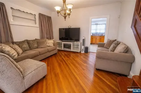26 Scofield Street Newark NJ 07106