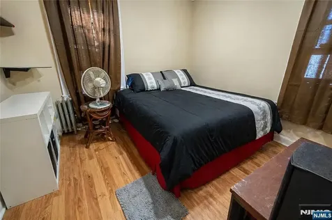 26 Scofield Street Newark NJ 07106