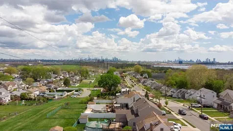 28 Noel Drive North Arlington NJ 07031