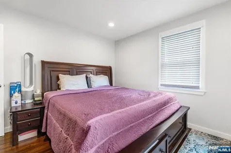 1434 Madison Place Pompton Lakes NJ 07442