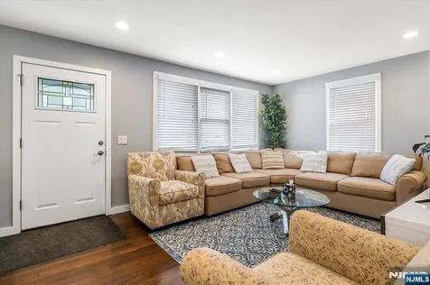 1434 Madison Place Pompton Lakes NJ 07442
