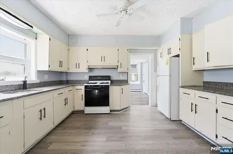 41 Mitchell Street West Orange NJ 07052