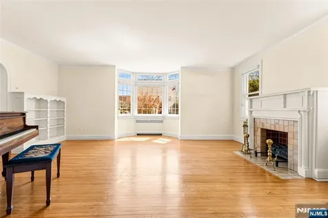 146 Irving Place Rutherford NJ 07070