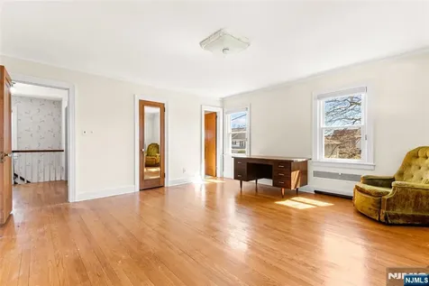 146 Irving Place Rutherford NJ 07070
