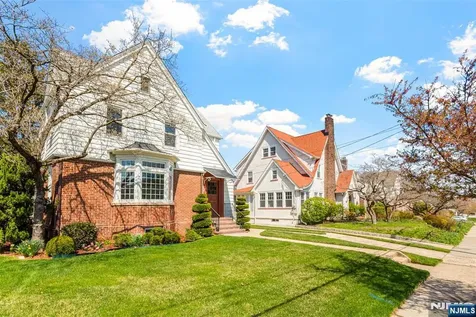 146 Irving Place Rutherford NJ 07070