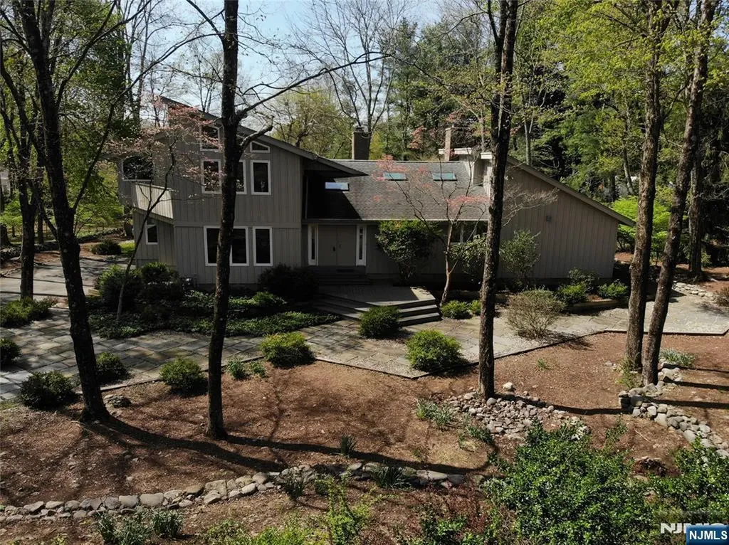 47 Hopper Farm Road Upper Saddle River NJ 07458