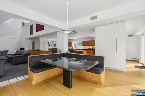 47 Hopper Farm Road Upper Saddle River NJ 07458
