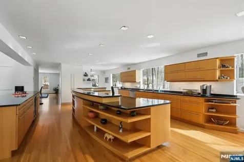47 Hopper Farm Road Upper Saddle River NJ 07458