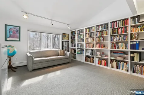 47 Hopper Farm Road Upper Saddle River NJ 07458