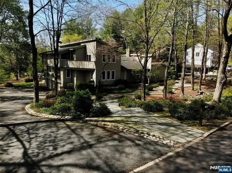 47 Hopper Farm Road Upper Saddle River NJ 07458