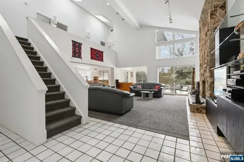 47 Hopper Farm Road Upper Saddle River NJ 07458