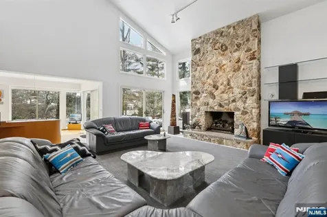 47 Hopper Farm Road Upper Saddle River NJ 07458