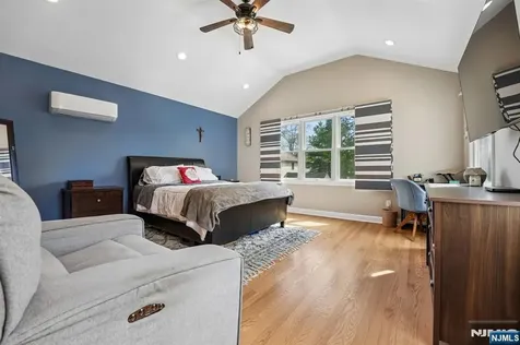 4 Greenwood Avenue West Orange NJ 07052