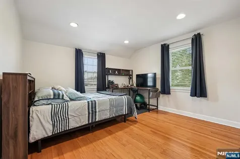 4 Greenwood Avenue West Orange NJ 07052