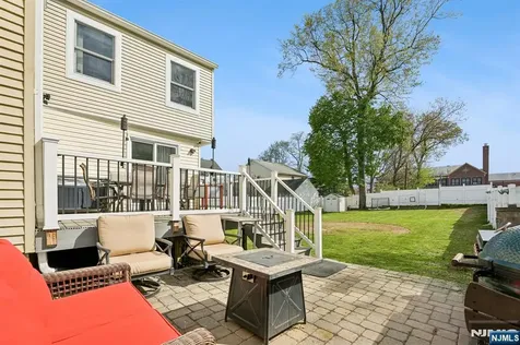 4 Greenwood Avenue West Orange NJ 07052