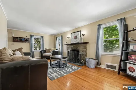 4 Greenwood Avenue West Orange NJ 07052