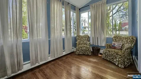 178 Jackson Avenue Rutherford NJ 07070