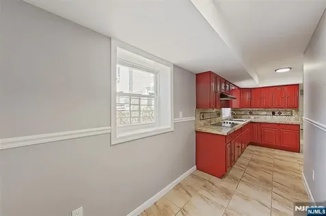 78 Beverly Street Newark NJ 07108