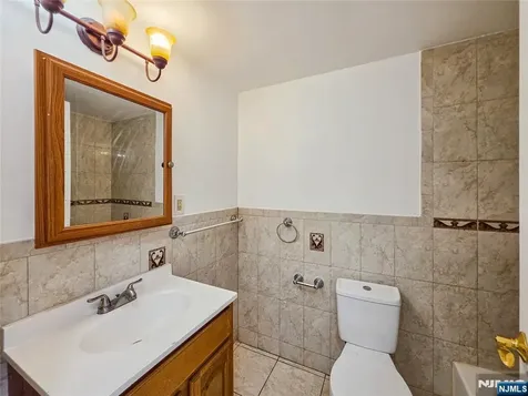 78 Beverly Street Newark NJ 07108
