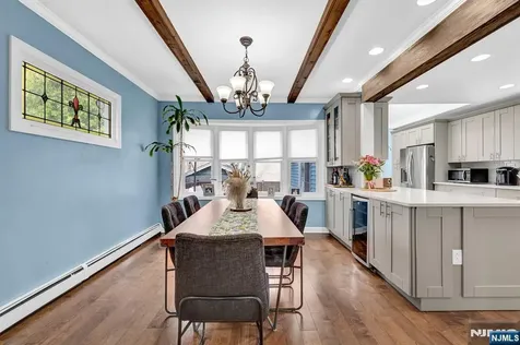 60 Vanderburgh Avenue Rutherford NJ 07070