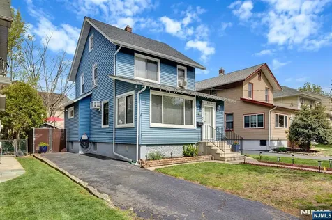 60 Vanderburgh Avenue Rutherford NJ 07070