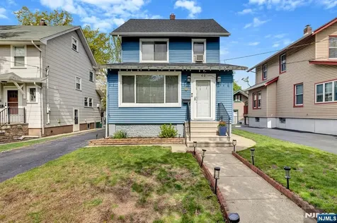 60 Vanderburgh Avenue Rutherford NJ 07070