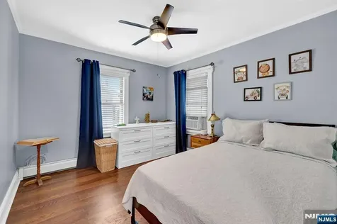 60 Vanderburgh Avenue Rutherford NJ 07070