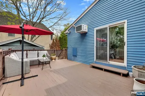 60 Vanderburgh Avenue Rutherford NJ 07070