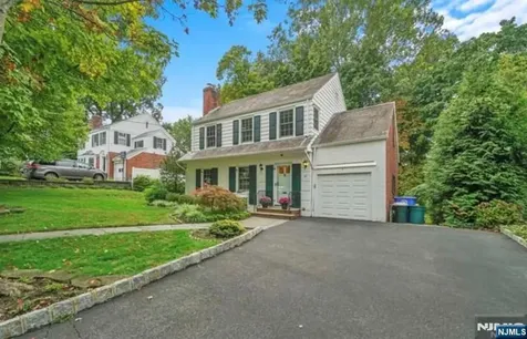 12 Lawrence Parkway Tenafly NJ 07670