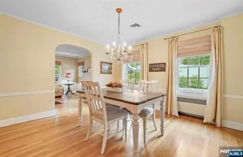 12 Lawrence Parkway Tenafly NJ 07670