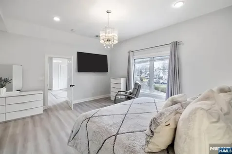 65 Clinton Park Drive Bergenfield NJ 07621