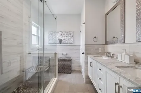 65 Clinton Park Drive Bergenfield NJ 07621